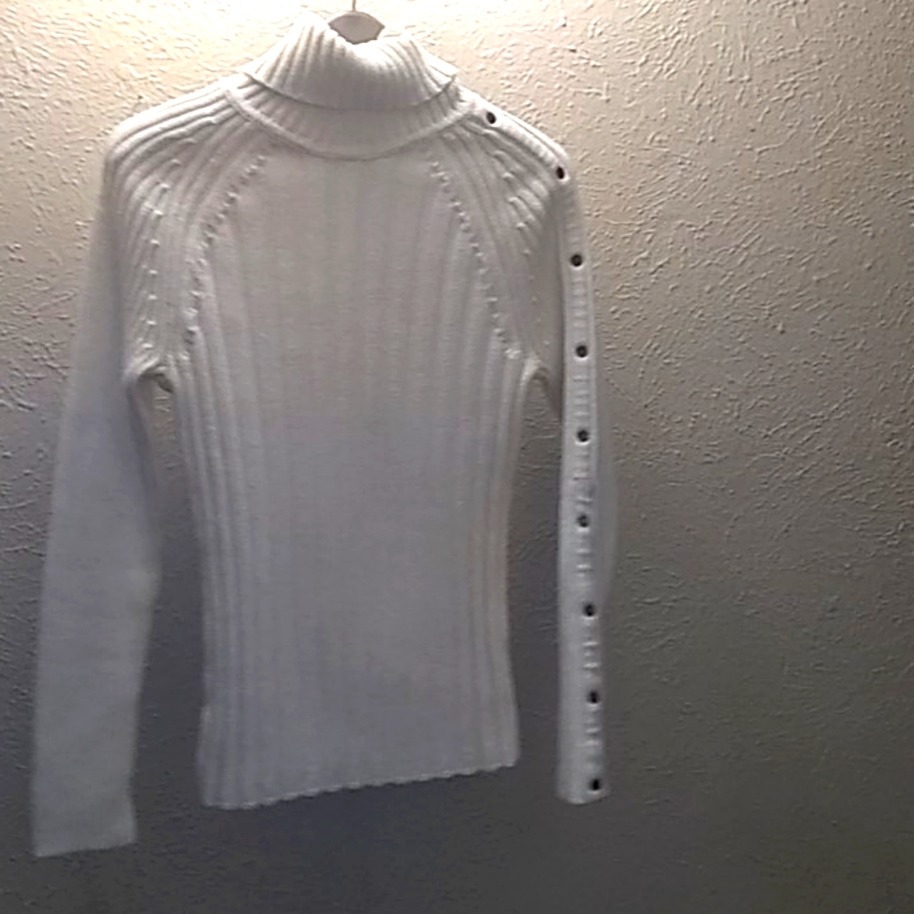 Tommy Hilfiger knit sweater